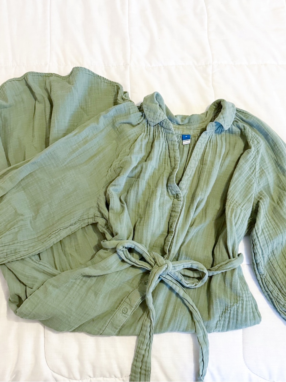 Old navy green long sleeve button down maxi dress